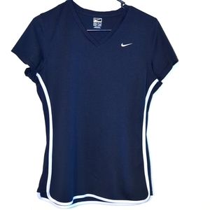 Women's Nike Black with White Stripe Athletic Shirt - Size Medium 8-10